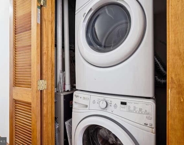 1337 Girard Street Nw - Photo Thumbnail 6