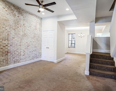 12 Rhode Island Avenue Nw - Photo Thumbnail 9