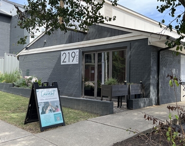 444 S Blount Street - Photo Thumbnail 57