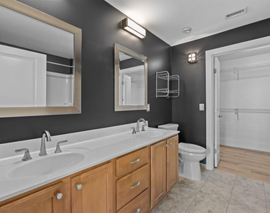 444 S Blount Street - Photo Thumbnail 25