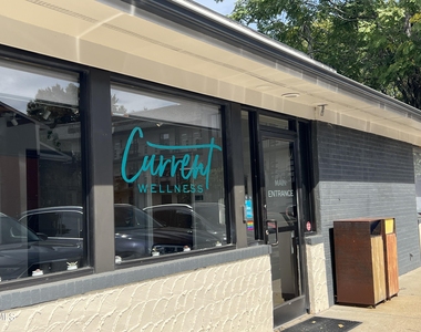 444 S Blount Street - Photo Thumbnail 58