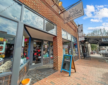 444 S Blount Street - Photo Thumbnail 53