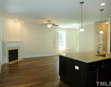 304 Rose Walk Lane - Photo Thumbnail 3