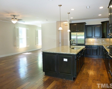 304 Rose Walk Lane - Photo Thumbnail 5