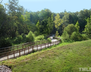 117 Deardom Way - Photo Thumbnail 36