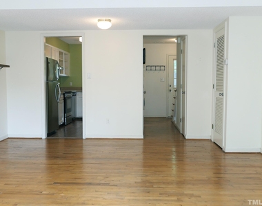 105 Fidelity Street - Photo Thumbnail 5