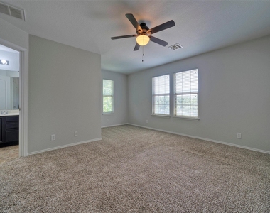 140 Plum Path - Photo Thumbnail 6
