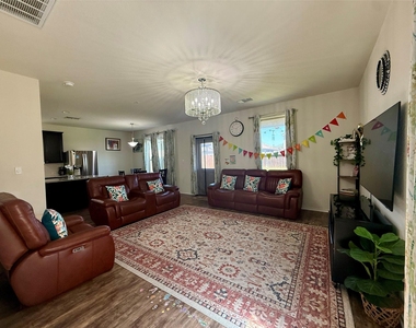 152 Green Egret Way - Photo Thumbnail 4
