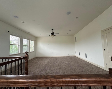 906 Madison Fork Dr - Photo Thumbnail 20