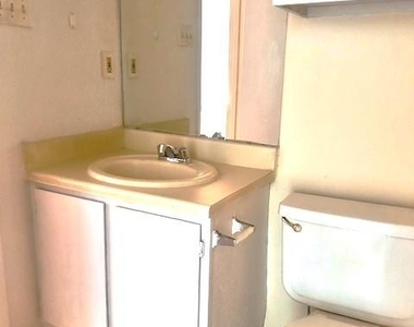 9603 Nightjar Dr - Photo Thumbnail 4