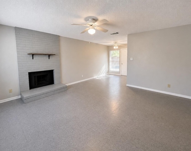 507 Thelma Dr - Photo Thumbnail 1