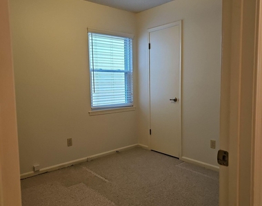 12639 Enchanted Hollow Drive - Photo Thumbnail 8