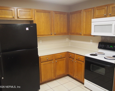 7920 Merrill Road - Photo Thumbnail 5