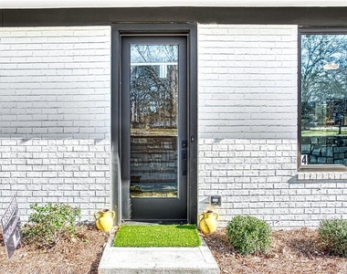 2424 Memorial Drive Se - Photo Thumbnail 28