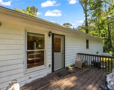 5712 Port Drive - Photo Thumbnail 31