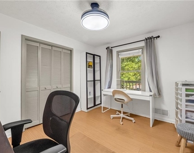5712 Port Drive - Photo Thumbnail 29