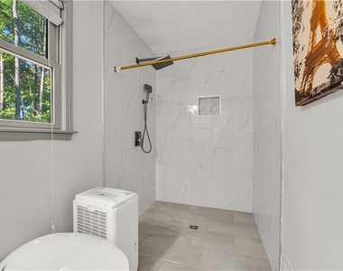 5712 Port Drive - Photo Thumbnail 22