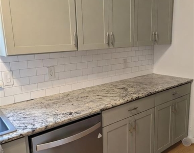 5712 Port Drive - Photo Thumbnail 3