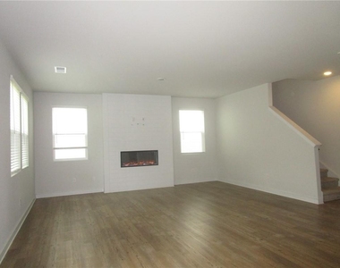 5169 Union Heights Way - Photo Thumbnail 2