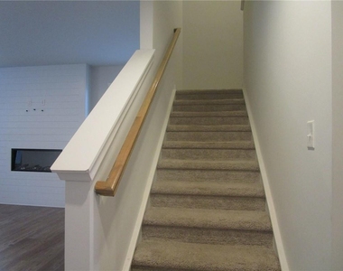 5169 Union Heights Way - Photo Thumbnail 9