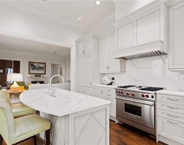 3376 Peachtree Road Ne - Photo Thumbnail 16