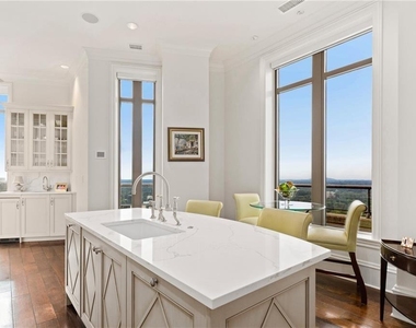 3376 Peachtree Road Ne - Photo Thumbnail 15