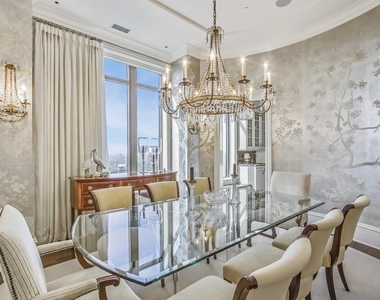 3376 Peachtree Road Ne - Photo Thumbnail 2