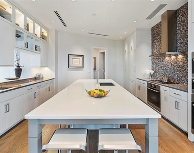 3376 Peachtree Road Ne - Photo Thumbnail 9