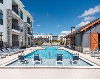 525 Sawnee Village Boulevard - Photo Thumbnail 31