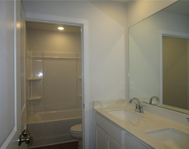 5234 Mulberry Creek Way - Photo Thumbnail 25