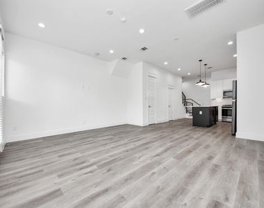 5402 Margarita Street - Photo Thumbnail 14