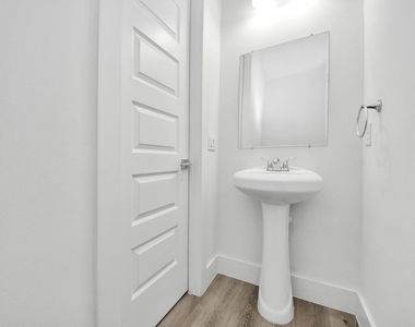5402 Margarita Street - Photo Thumbnail 11