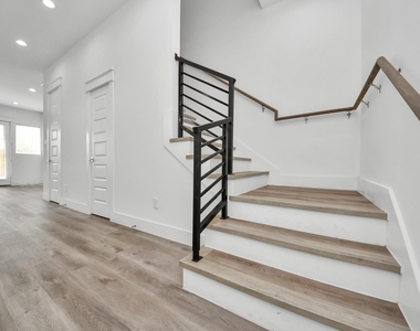 5402 Margarita Street - Photo Thumbnail 17