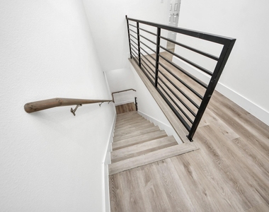 5402 Margarita Street - Photo Thumbnail 18