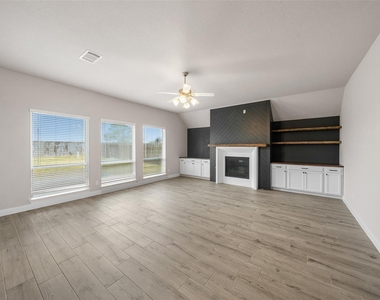 1524 N Blue Bonnet Lane - Photo Thumbnail 34