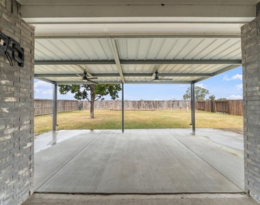 1524 N Blue Bonnet Lane - Photo Thumbnail 40