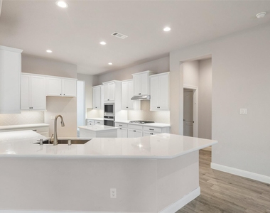 1524 N Blue Bonnet Lane - Photo Thumbnail 24