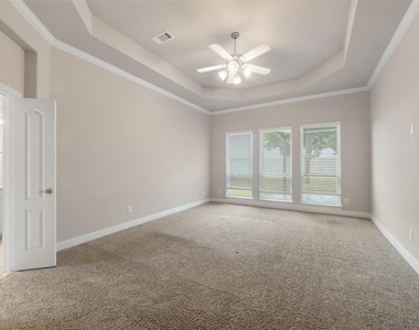 1524 N Blue Bonnet Lane - Photo Thumbnail 38