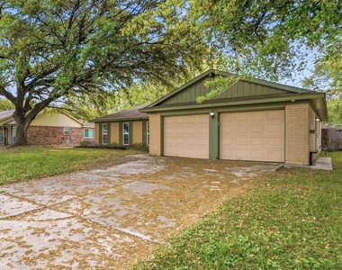 12607 Dakar Drive - Photo Thumbnail 5