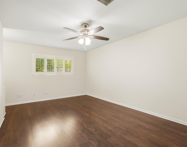 12607 Dakar Drive - Photo Thumbnail 19
