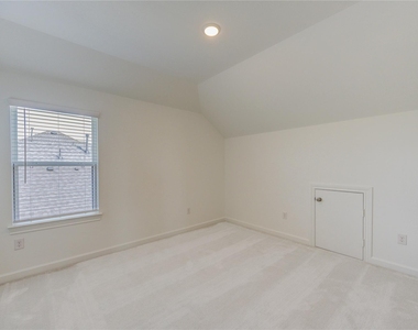 25326 Loch Doon Drive - Photo Thumbnail 27