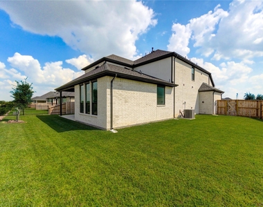 25326 Loch Doon Drive - Photo Thumbnail 38