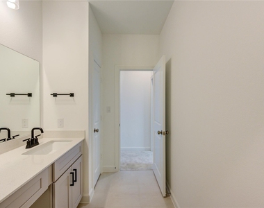 25326 Loch Doon Drive - Photo Thumbnail 33