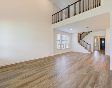 25326 Loch Doon Drive - Photo Thumbnail 7