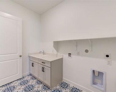25326 Loch Doon Drive - Photo Thumbnail 17