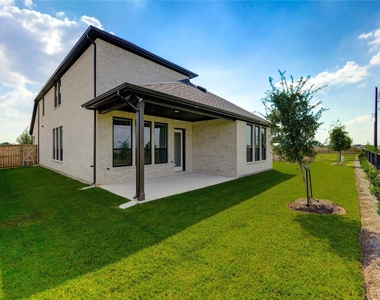 25326 Loch Doon Drive - Photo Thumbnail 37