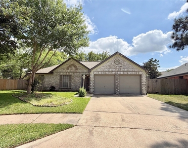 17407 Chamberlain Drive - Photo Thumbnail 23