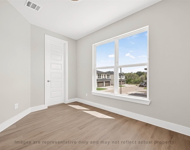10719 Mason Rd - Photo Thumbnail 18
