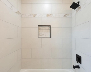 9603 Emnora Lane - Photo Thumbnail 16