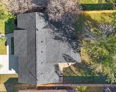 9603 Emnora Lane - Photo Thumbnail 21